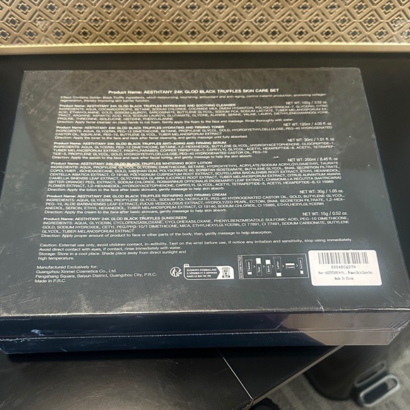 Aesthtany 24K Gold Black Truffles Skin Care Set - Picture 3 of 3